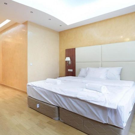 יירבאן Stay Inn Apart-Hotel On Sayat-Nova Avenue מראה חיצוני תמונה