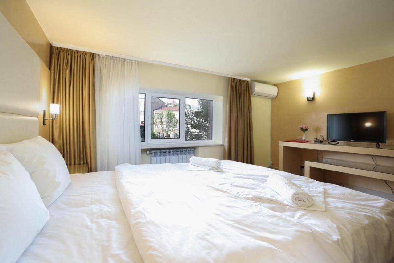 יירבאן Stay Inn Apart-Hotel On Sayat-Nova Avenue מראה חיצוני תמונה
