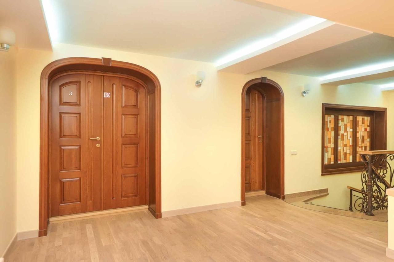 יירבאן Stay Inn Apart-Hotel On Sayat-Nova Avenue מראה חיצוני תמונה